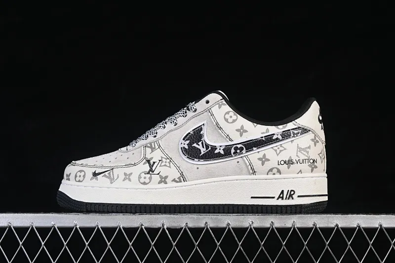 All Categories Nk Air Force 1 Air Force Series Nk Air Force 1 Low Air Force Low Nike Air Force 1'07 Low Gray and White Presbyopic Air Force One Low Casual Shoes SY1388-030